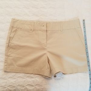 Ann Taylor Loft - Riviera short, sz 2